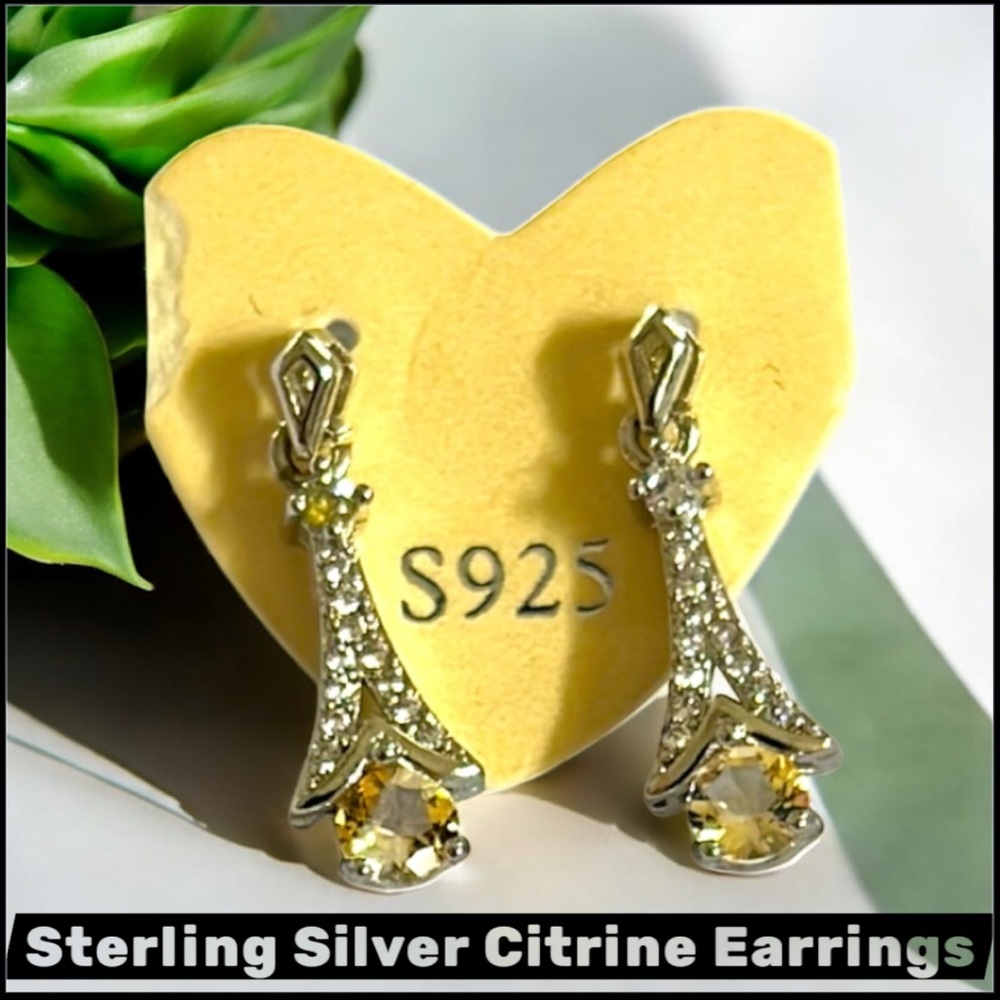 Sterling Silver Citrine Dangle Earrings NWOT